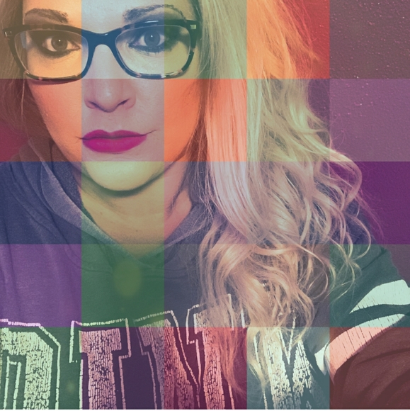 Meet your Posher, Michelle - Picture 3 of 13